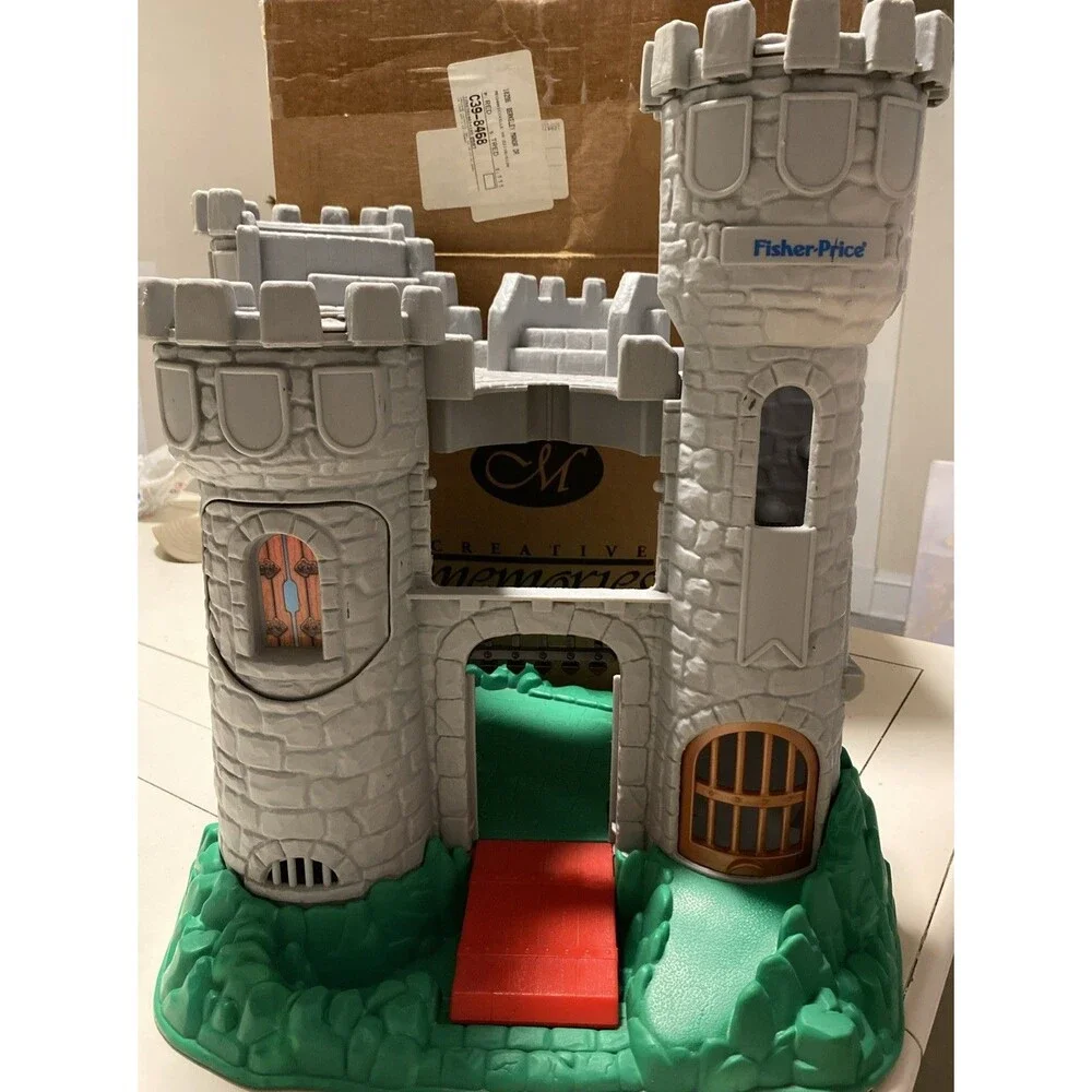 Fisher Price Great Adventures Medieval Castle 1994 Vintage Incomplete